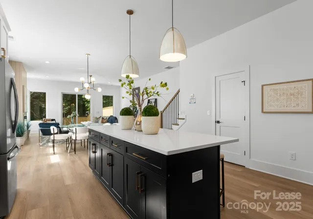 $3,200 | 2008 St John Street, Charlotte, NC 28216