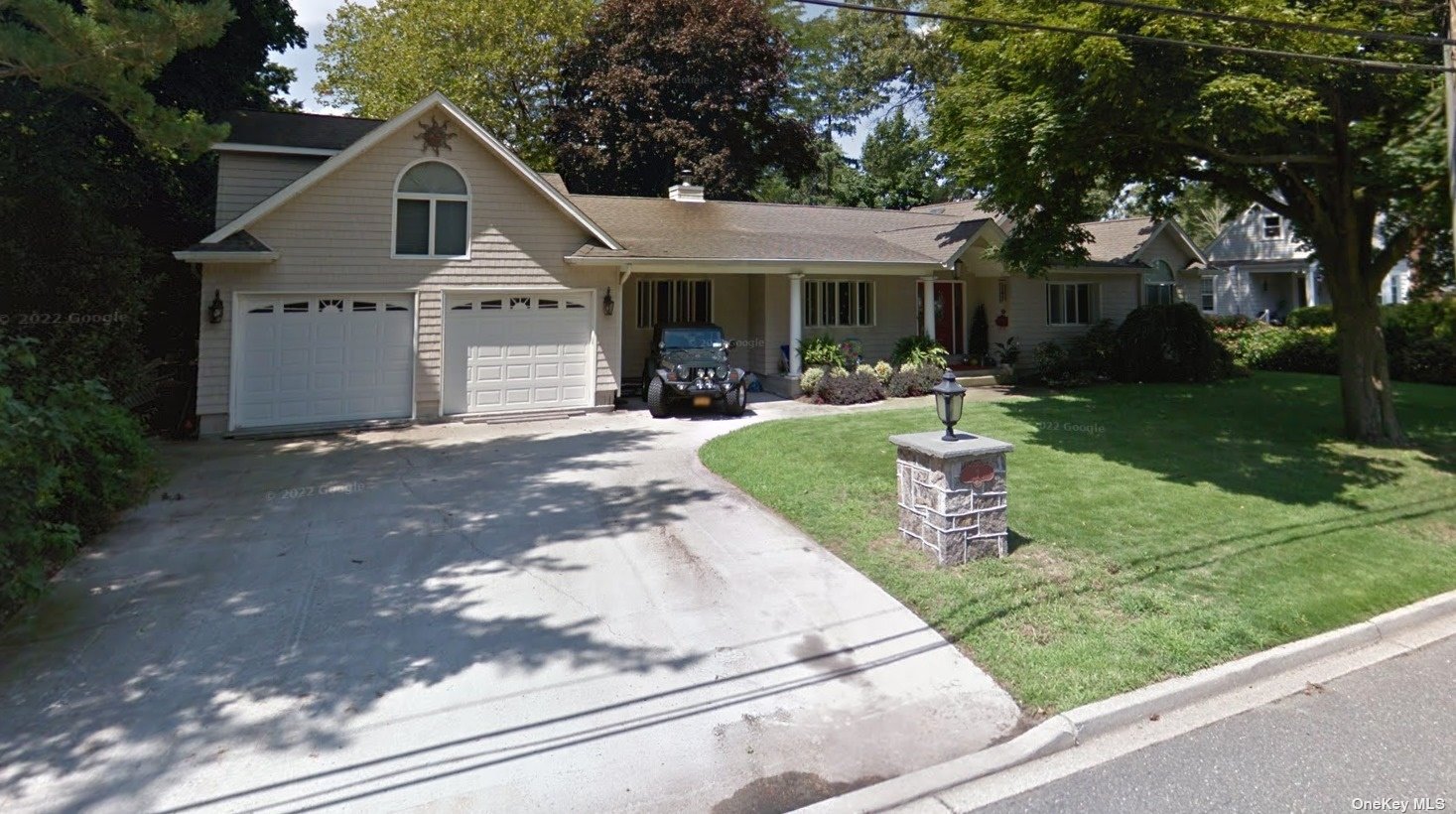 9 Loring Road Levittown, NY 11756 - Photo 1 of 1 Gallery Image 1