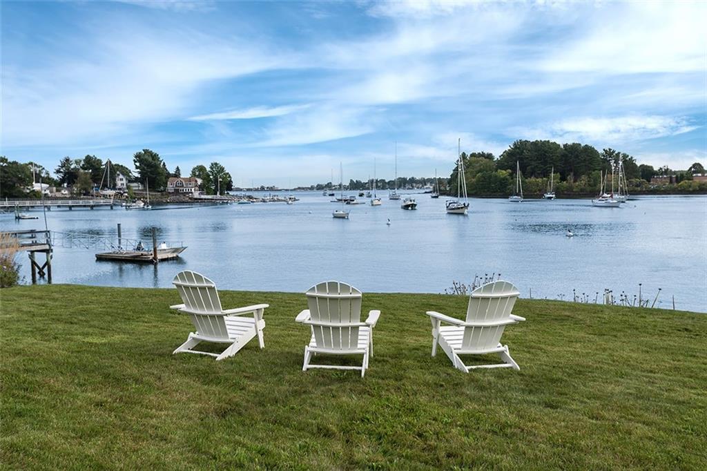 178 Whipple Road Kittery, ME 03904 - Photo 4 of 35 Photo