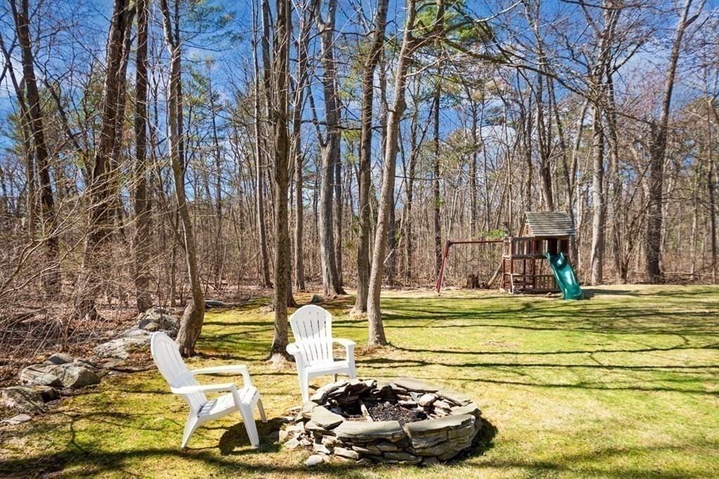 105 Hillside Road North Andover, MA 01845 - Photo 40 of 42 Gallery Image 40