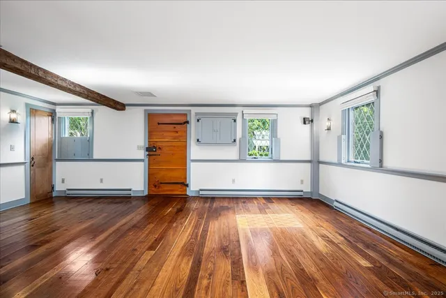 $769,900 | 60 North Main Street, Essex, CT 06426