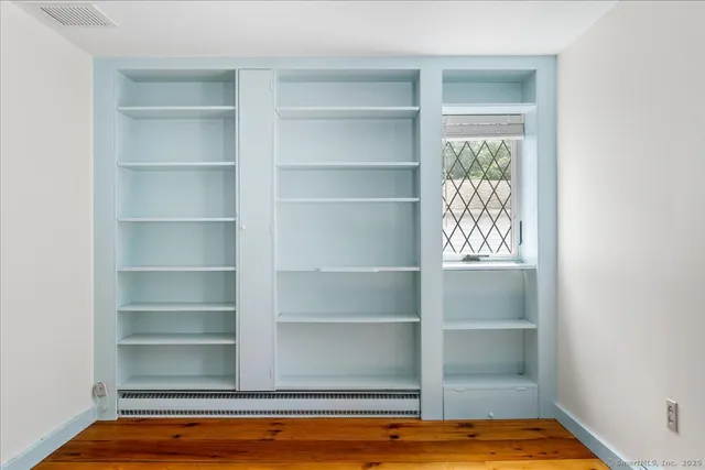 $769,900 | 60 North Main Street, Essex, CT 06426