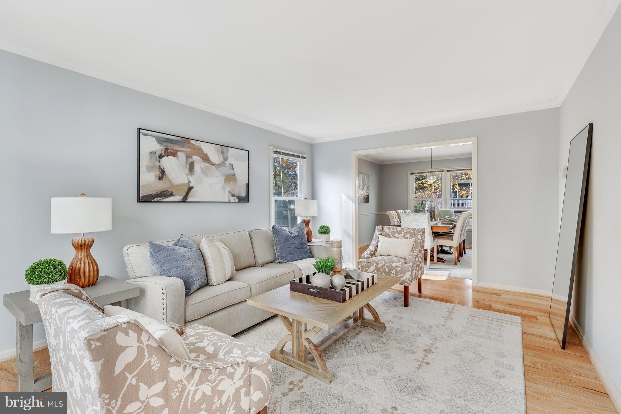 21757 Rolling Woods Place Sterling, VA 20164 - Photo 21 of 65 Living Room