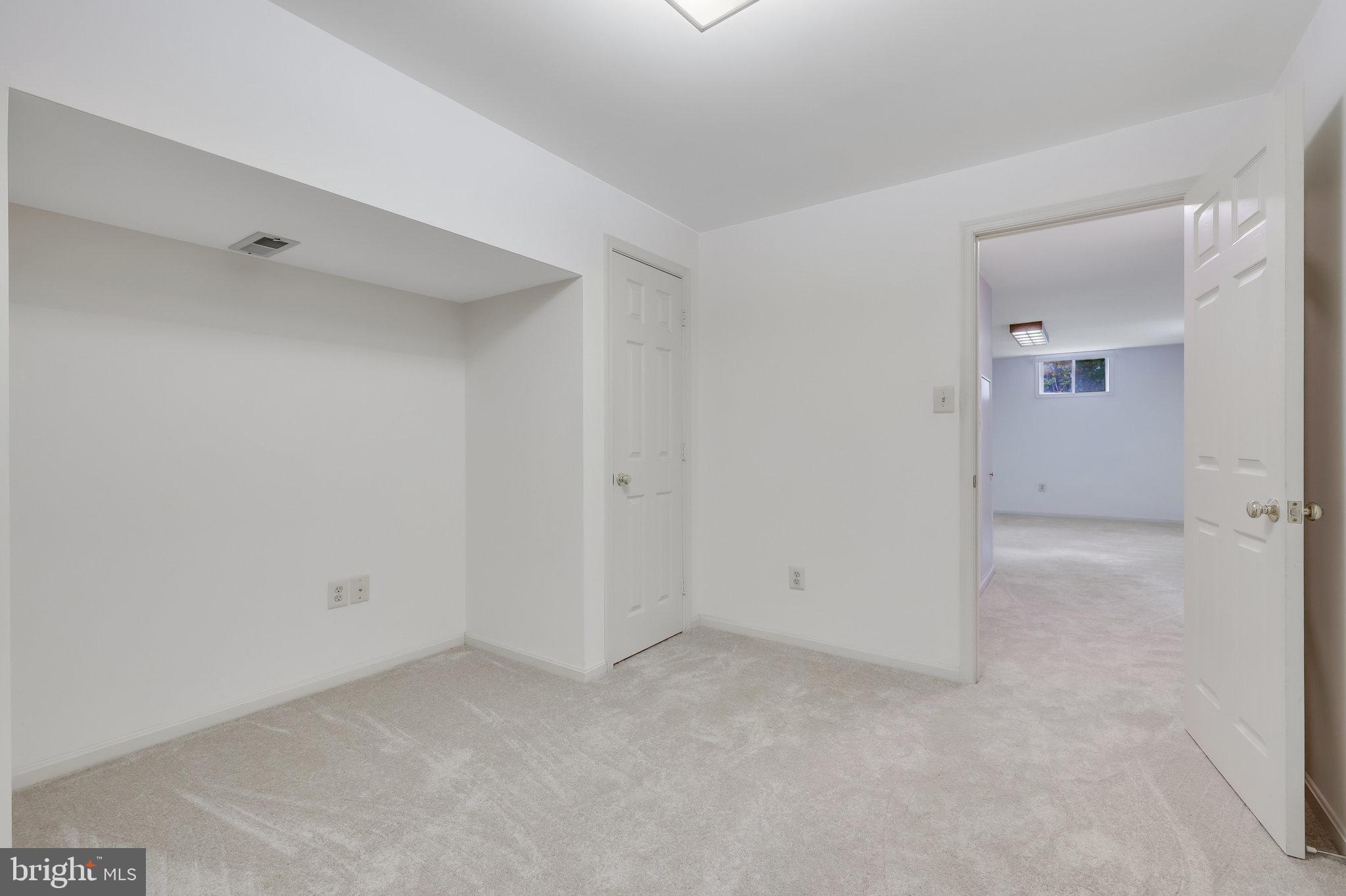 21757 Rolling Woods Place Sterling, VA 20164 - Photo 53 of 65 Lower Level
Storage / Office