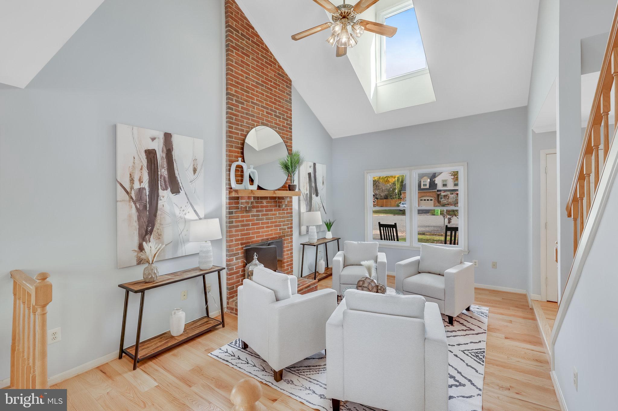 21757 Rolling Woods Place Sterling, VA 20164 - Photo 9 of 65 Family Room