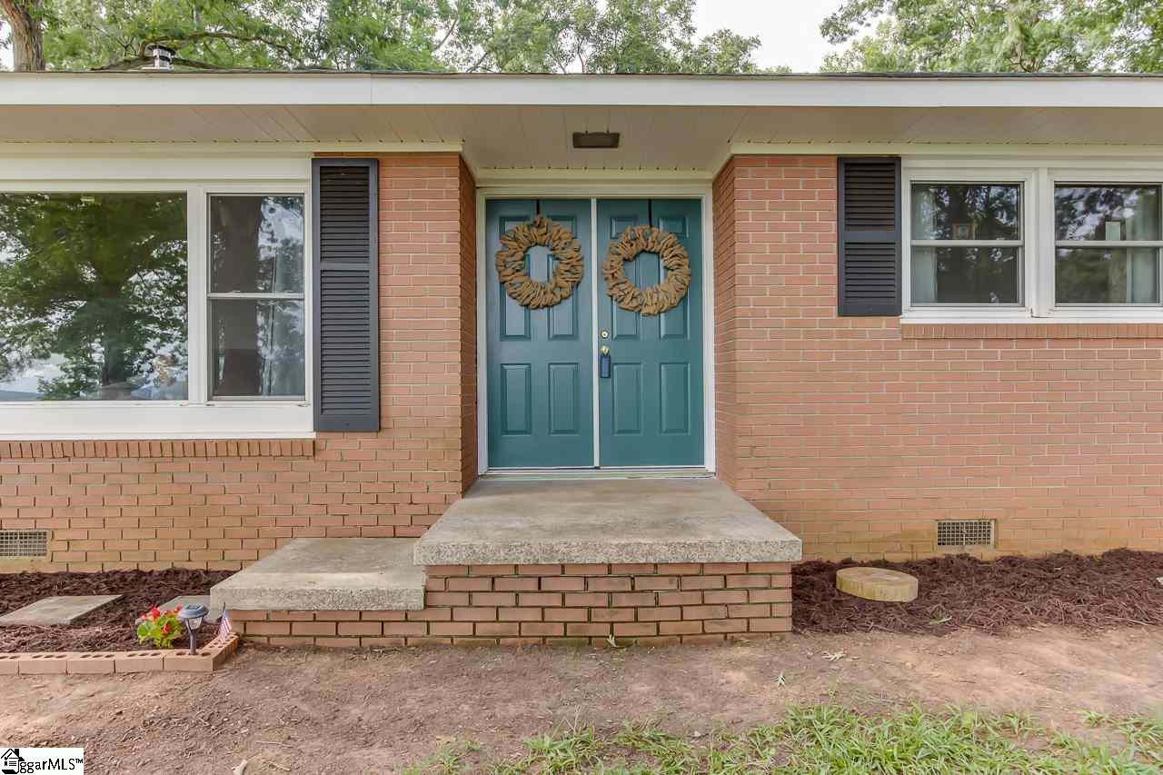 1806 Danehower Road Pendleton, SC 29670 - Photo 3 of 28