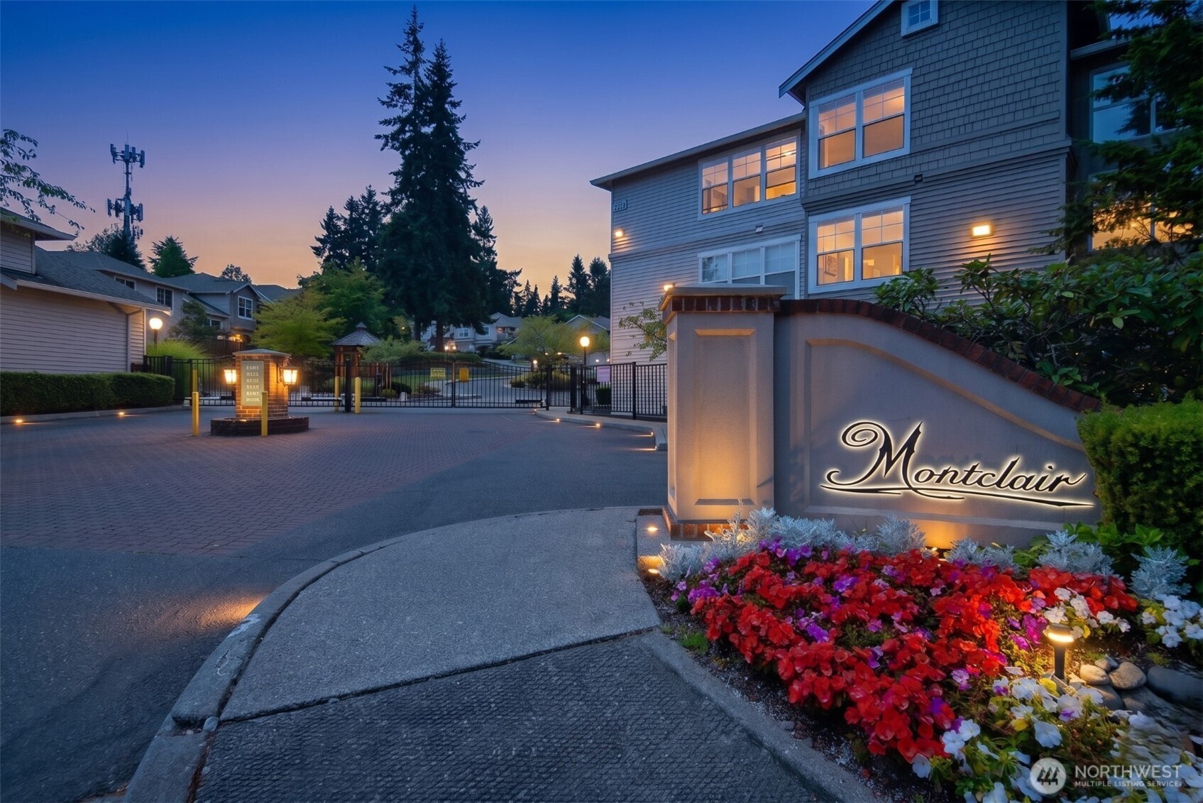 8500 Main Street, Unit F212 Edmonds, WA 98026 - Photo 26 of 38