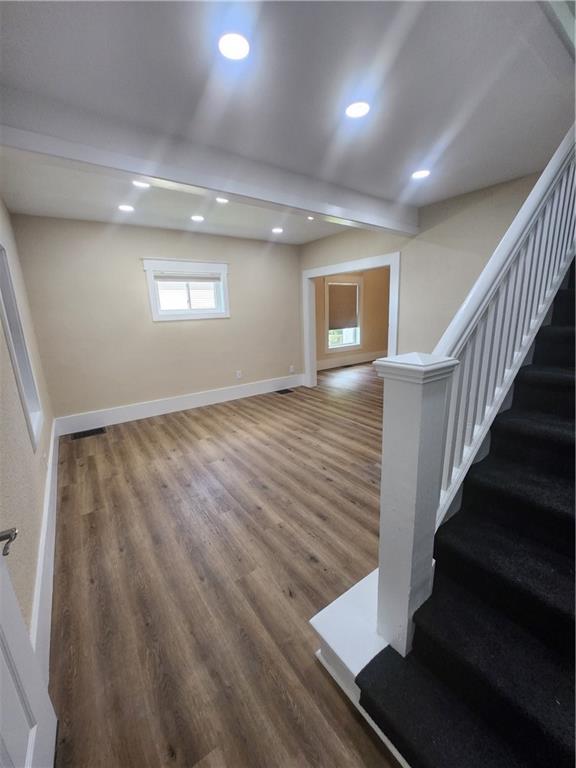 517 Hamilton Avenue Farrell, PA 16121 - Photo 4 of 23