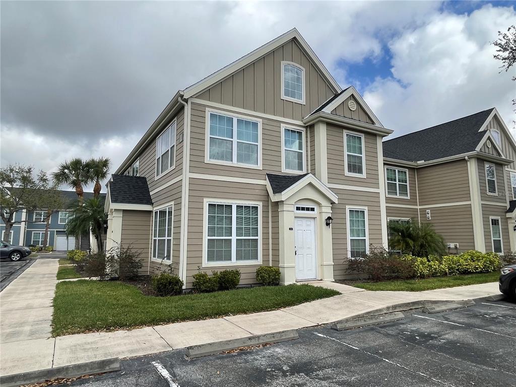 5500 Rosehill Road, Unit 103 Sarasota, FL 34233 - Photo 1 of 6