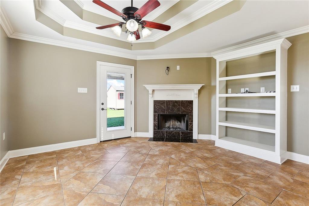 262 Landmark Drive Raceland, LA 70394 - Photo 4 of 21 Gallery Image 4