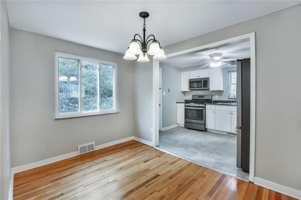 667 Becks Run Road Pittsburgh, PA 15210 - Photo 7 of 20 Gallery Image 7