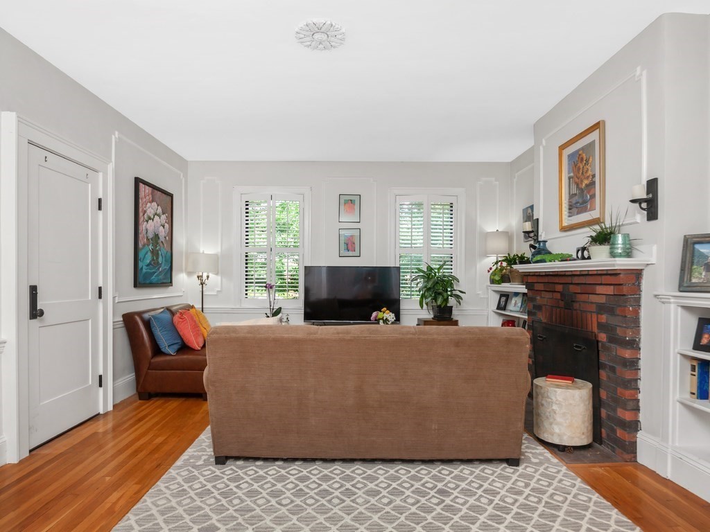 10 Austin Street, Unit 1 Boston, MA 02129 - Photo 4 of 15