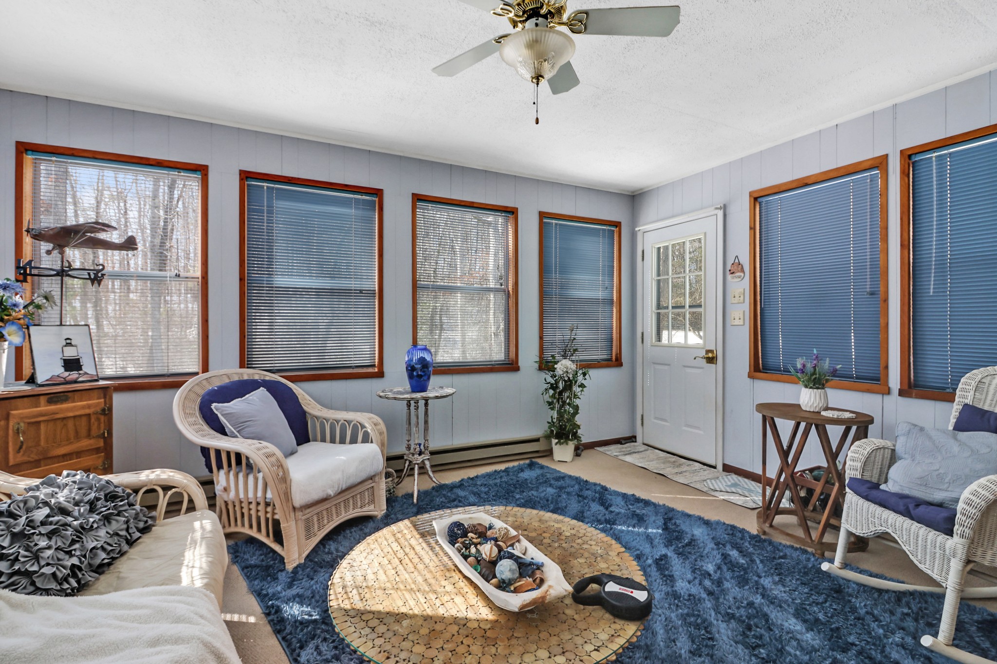262 Mockingbird Drive Crossville, TN 38555 - Photo 23 of 41 a living room with furniture and a large window