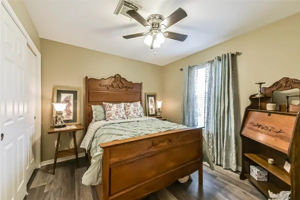 $299,000 | 4415 Park Trail Lane, Pasadena, TX 77505