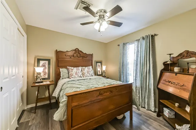 $299,000 | 4415 Park Trail Lane, Pasadena, TX 77505