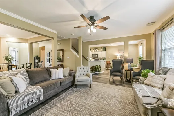 $299,000 | 4415 Park Trail Lane, Pasadena, TX 77505