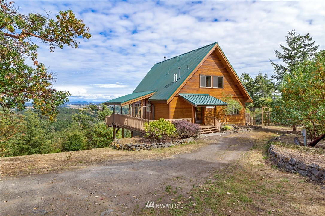 825 Julie Road Friday Harbor, WA 98250 - Photo 1 of 24 Gallery Image 1