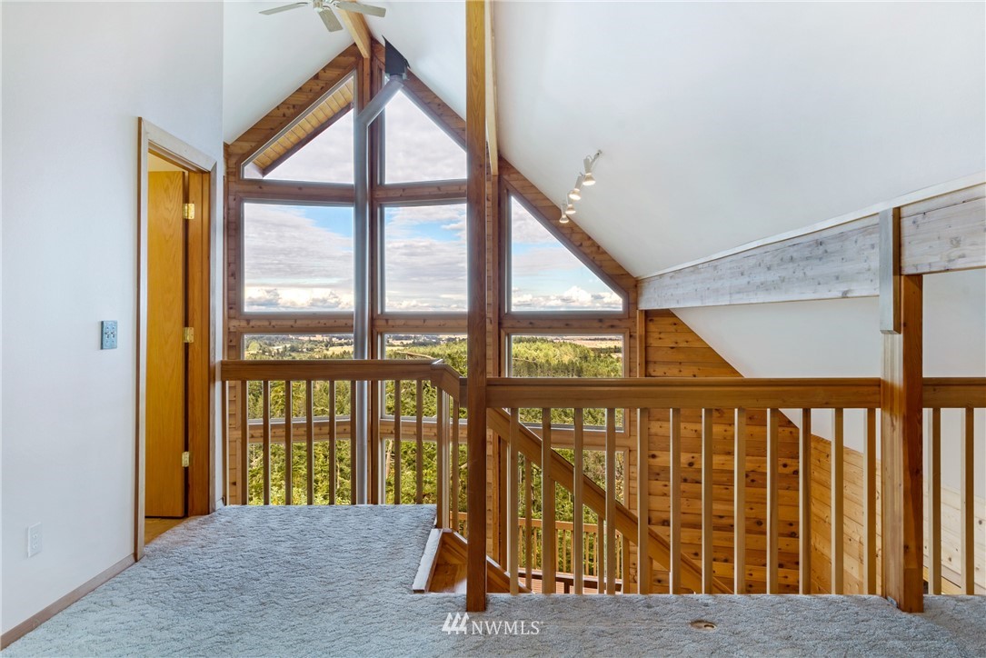 825 Julie Road Friday Harbor, WA 98250 - Photo 12 of 24 Gallery Image 12