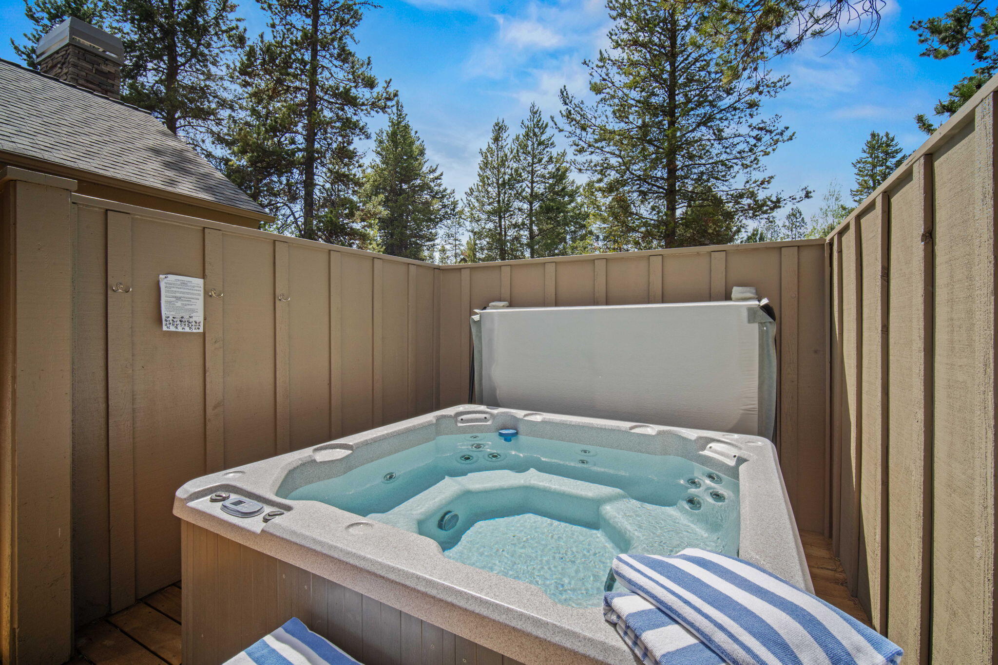 57129 Evergreen Loop, Unit 44 Sunriver, OR 97707 - Photo 43 of 59