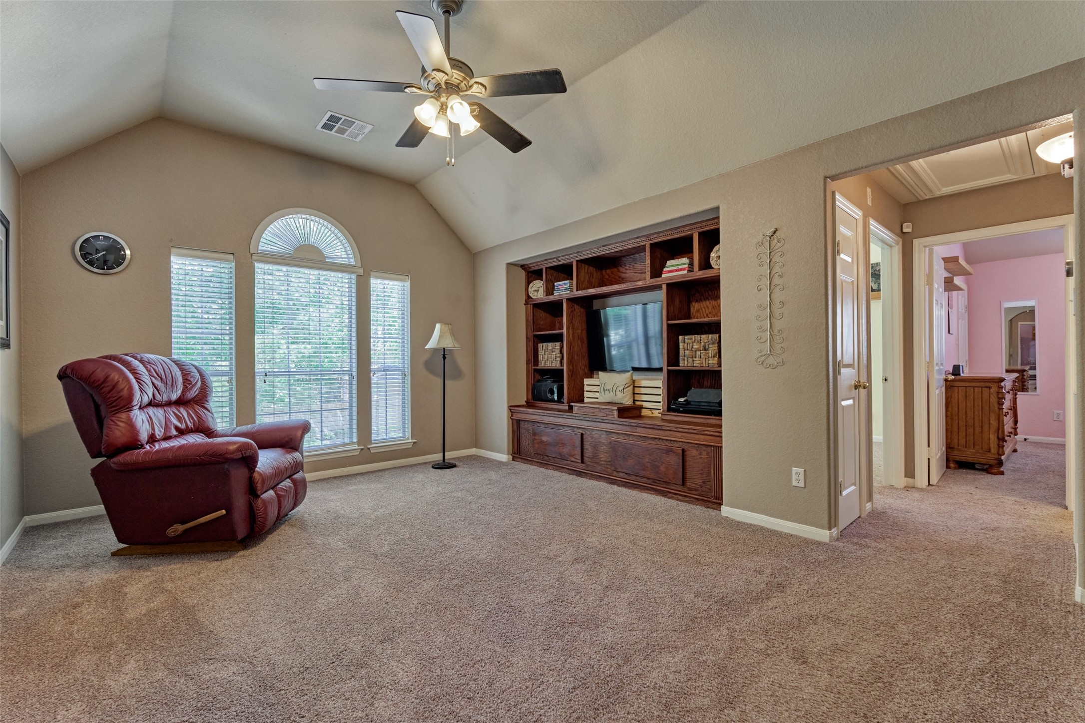 23 Weeping Spruce Place Conroe, TX 77384 - Photo 19 of 32