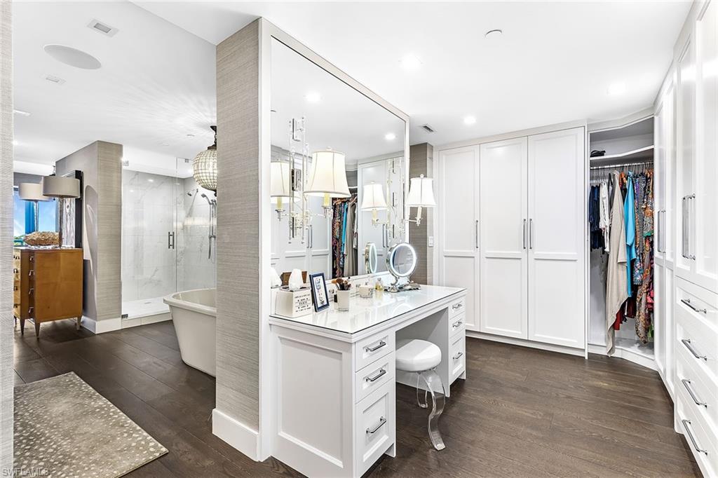 13915 Old Coast Road, Unit 305 Naples, FL 34110 - Photo 16 of 33 Gallery Image 16