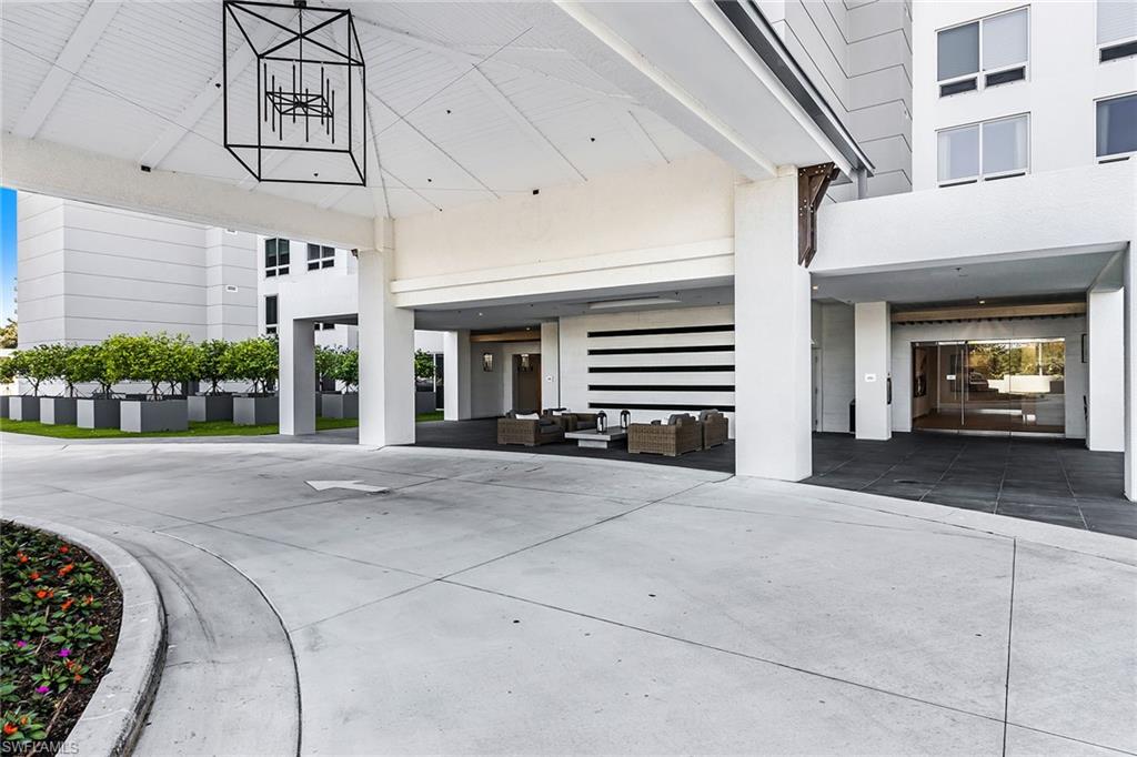 13915 Old Coast Road, Unit 305 Naples, FL 34110 - Photo 33 of 33 Gallery Image 33