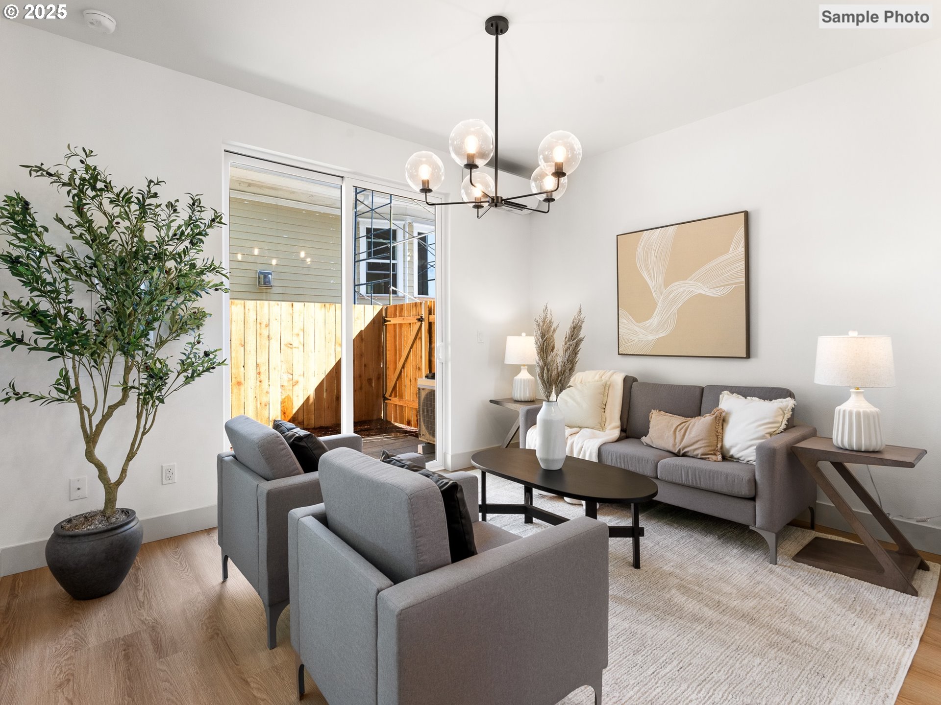 205 Northeast Going Street, Unit 2 Portland, OR 97211 - Photo 5 of 17