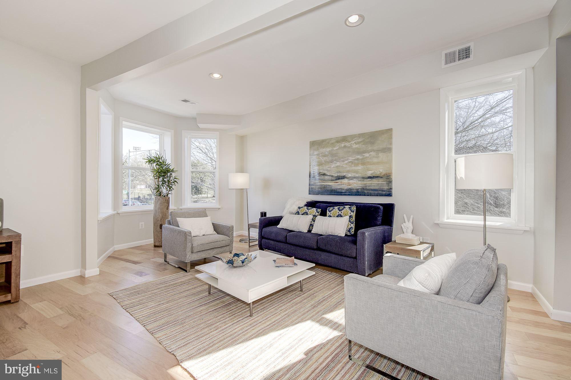 15 S Street Northeast, Unit 2 Washington, DC 20002 - Photo 3 of 24 Interior (General)