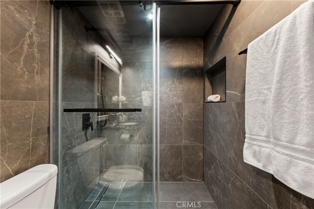 1337 18th Street, Unit 6 Santa Monica, CA 90404 - Photo 23 of 37