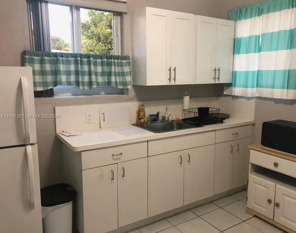 $715,000 | 231 Southwest 51st Place, Miami, FL 33134