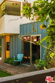 $3,299,000 | 1062 Sanborn Avenue, Los Angeles, CA 90029