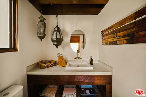 $3,299,000 | 1062 Sanborn Avenue, Los Angeles, CA 90029