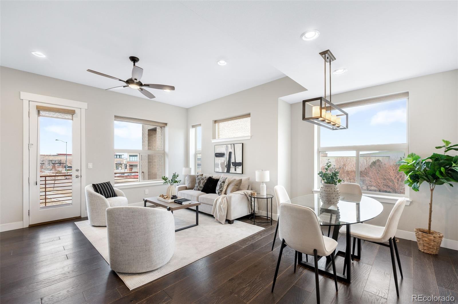 10043 Town Ridge Lane Lone Tree, CO 80124 - Photo 12 of 38