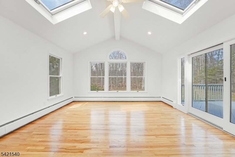 59 Ferguson Road Warren, NJ 07059 - Photo 12 of 41