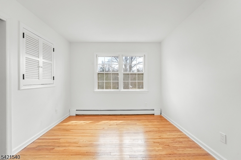 59 Ferguson Road Warren, NJ 07059 - Photo 16 of 41