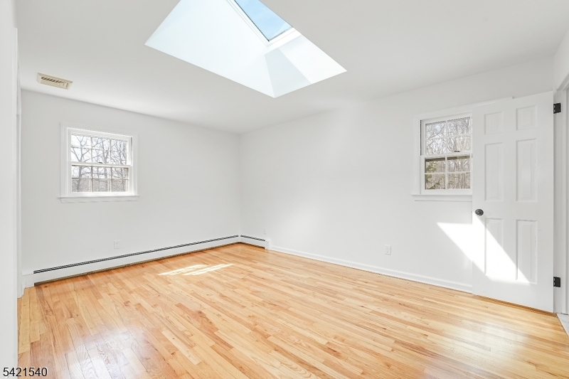 59 Ferguson Road Warren, NJ 07059 - Photo 18 of 41