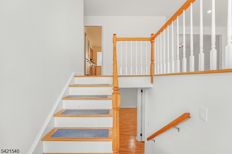 59 Ferguson Road Warren, NJ 07059 - Photo 2 of 41