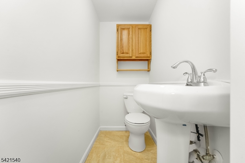 59 Ferguson Road Warren, NJ 07059 - Photo 31 of 41
