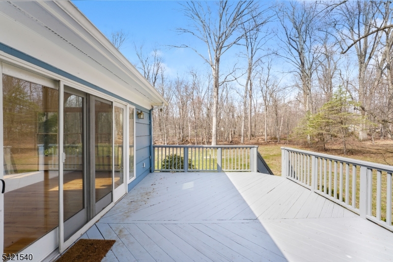 59 Ferguson Road Warren, NJ 07059 - Photo 37 of 41