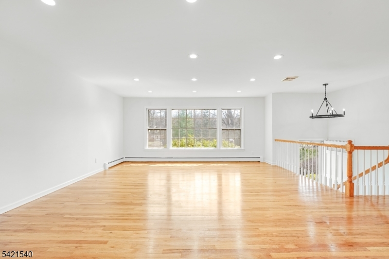 59 Ferguson Road Warren, NJ 07059 - Photo 4 of 41