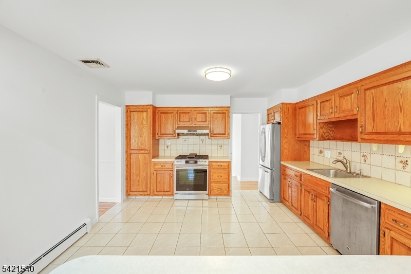 59 Ferguson Road Warren, NJ 07059 - Photo 10 of 41