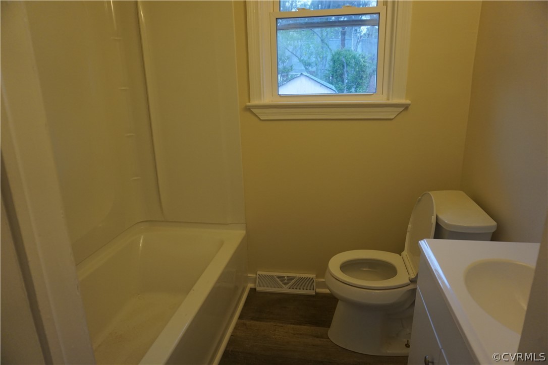 749 Hampton Road Petersburg, VA 23805 - Photo 9 of 15 Gallery Image 9