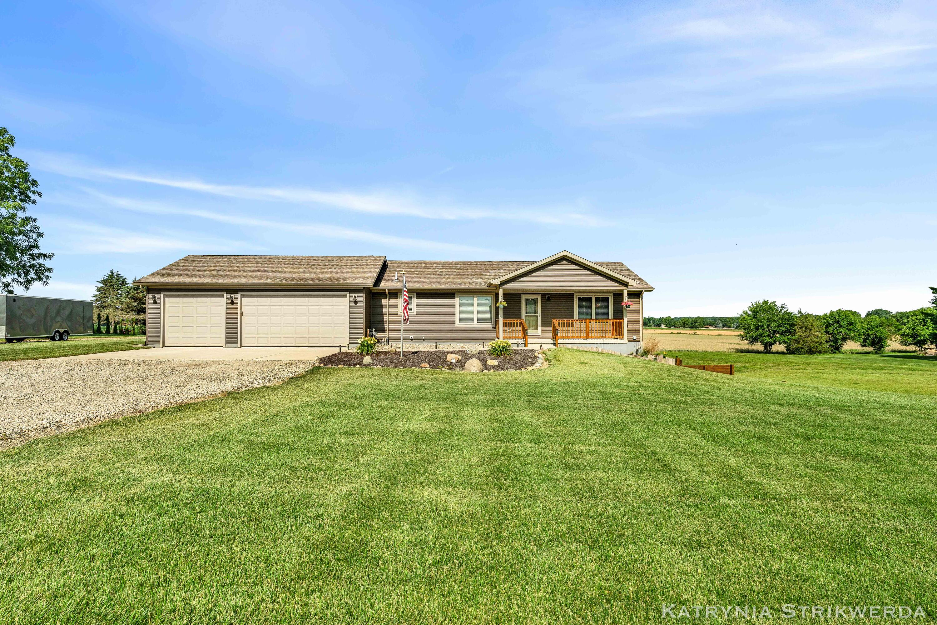 2256 South Cochran Road Charlotte, MI 48813 - Photo 2 of 74 _DSC0071