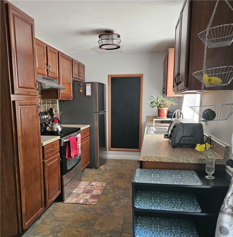 14 Kristee Circle West Warwick, RI 02893 - Photo 4 of 17