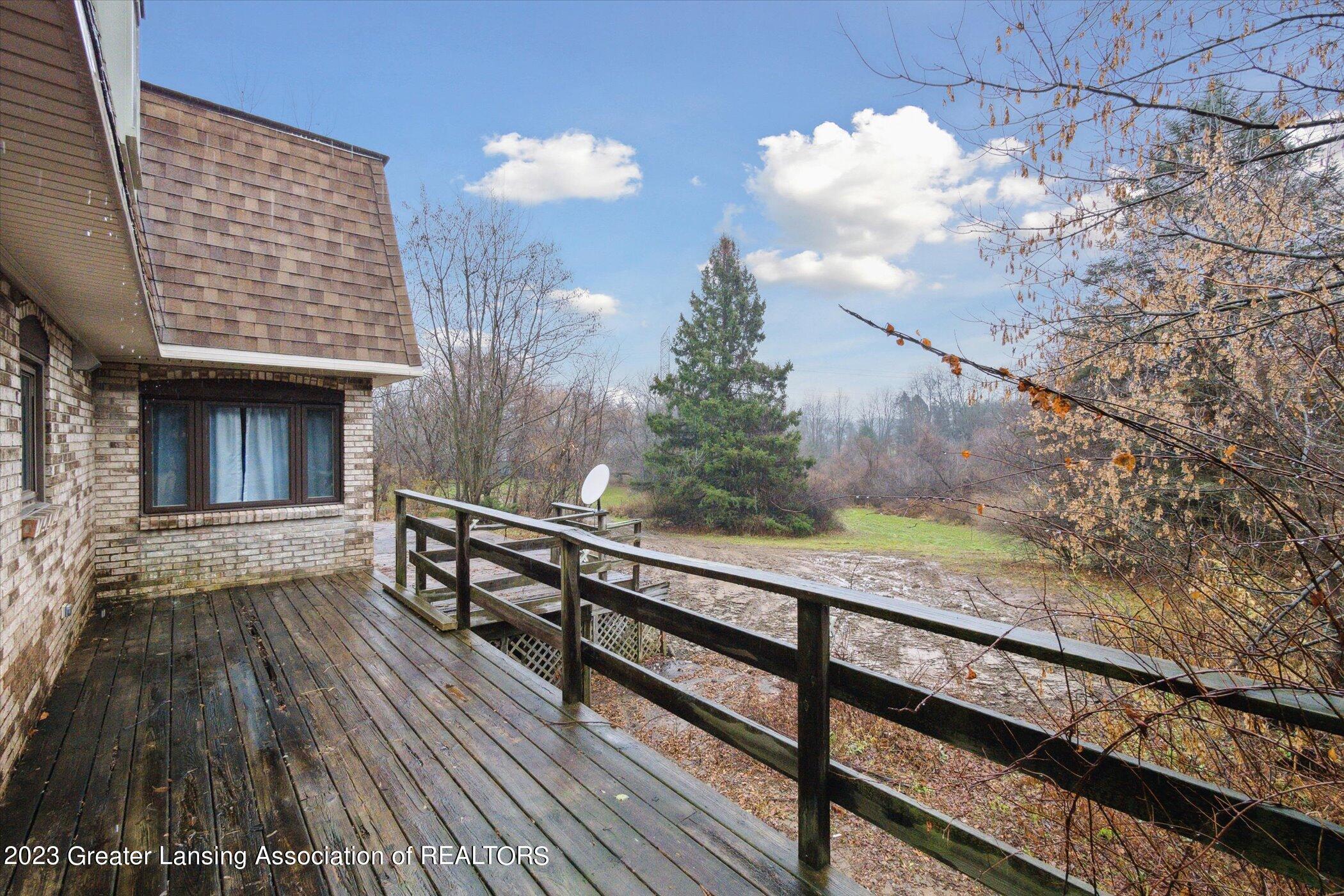 700 Frick Road Leonard, MI 48367 - Photo 49 of 66 48-700-Frick-Rd-Leonard-MI-48367-WindowS
