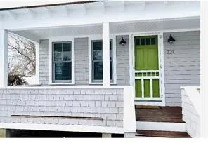 $2,100 | 221 Purgatory Road, Middletown, RI 02842