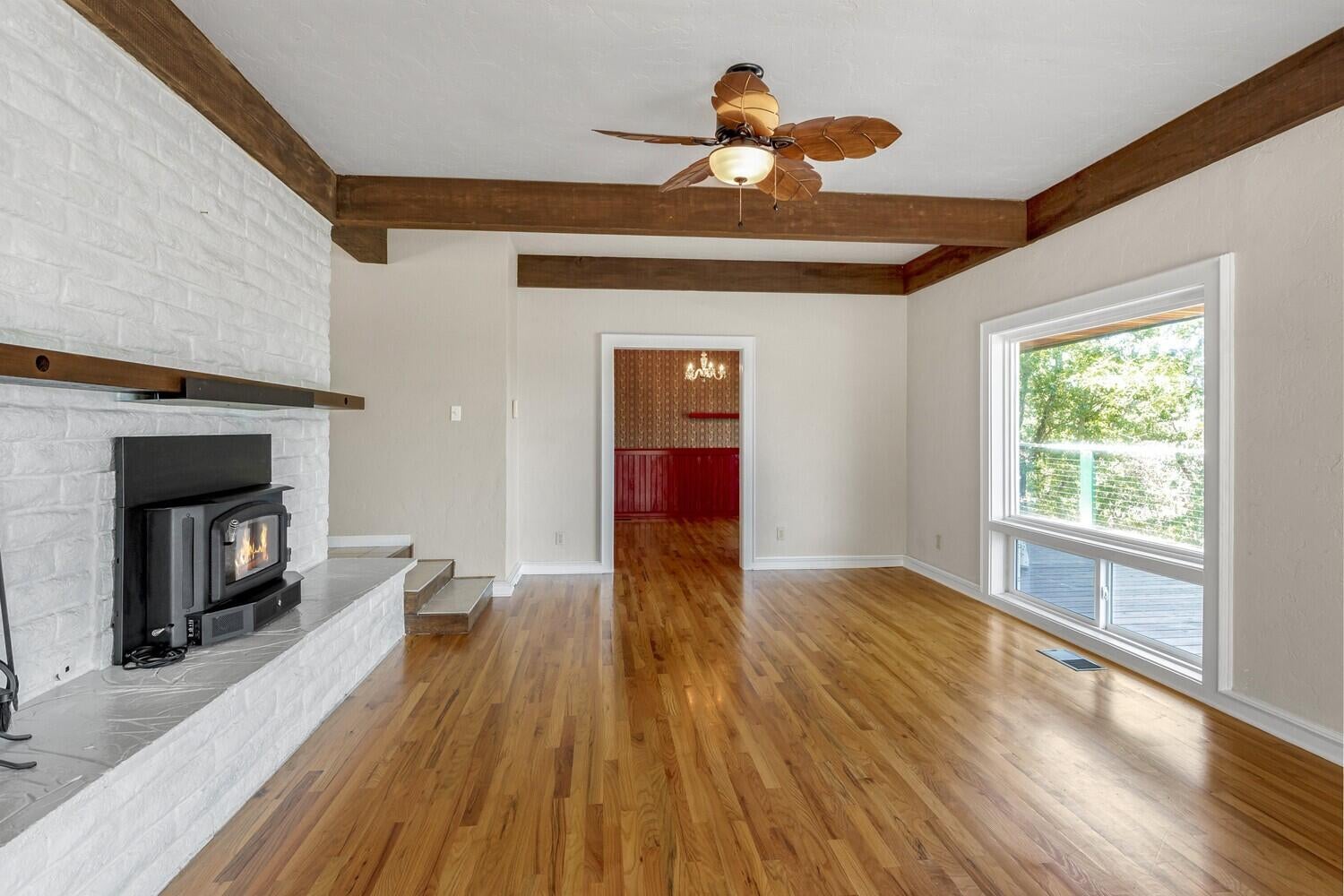 4620 Dark Hollow Road Medford, OR 97501 - Photo 20 of 38 4620 dark hollow living room to dining