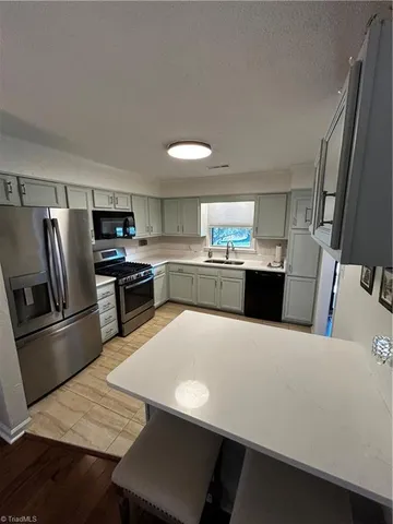 $260,000 | 5005 Country Lane, Archdale, NC 27263