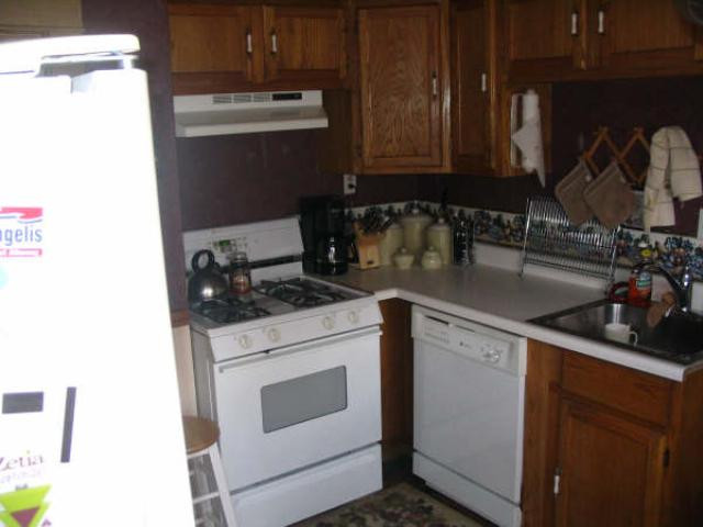 1498 2nd Street Rensselaer, NY 12144 - Photo 2 of 7 Photo 2