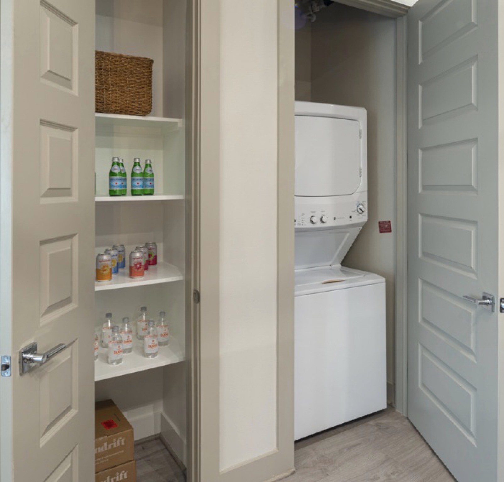 401 West 25th Street, Unit 1407 Houston, TX 77008 - Photo 12 of 43